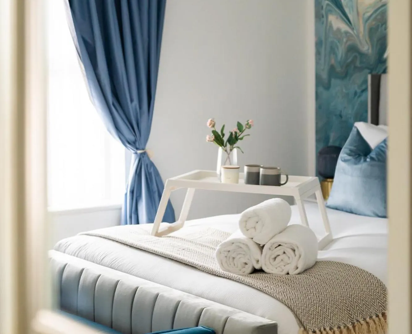 Modern House By Livestay Short Lets & Serviced Accommodation Luton With Private Garden, Bbq & Free Wifi Luton (Bedfordshire)